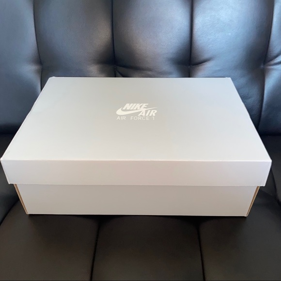 COPY - Nike Air Force 1 White/Midnight Navy - Picture 2 of 8